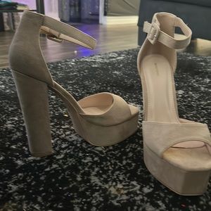 Nude platform heels